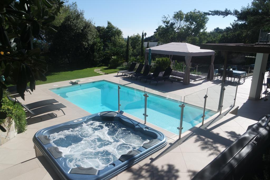 Villa Perle De La Mer Saint Aygulf Exteriör bild