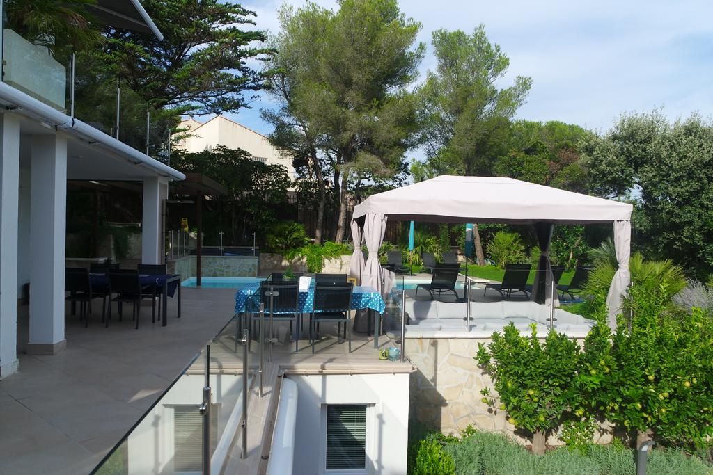 Villa Perle De La Mer Saint Aygulf Exteriör bild